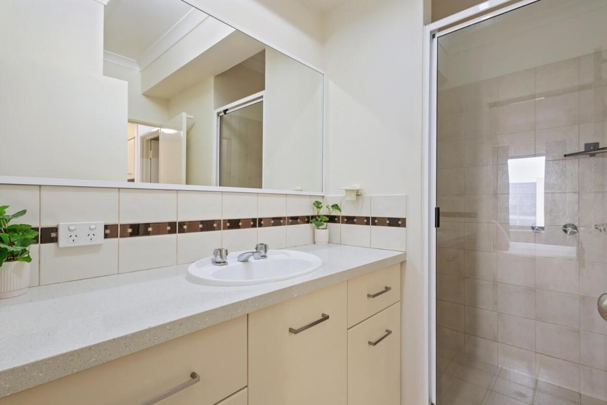 East Perth Apartment With Free Wi-Fi And Parking Ngoại thất bức ảnh